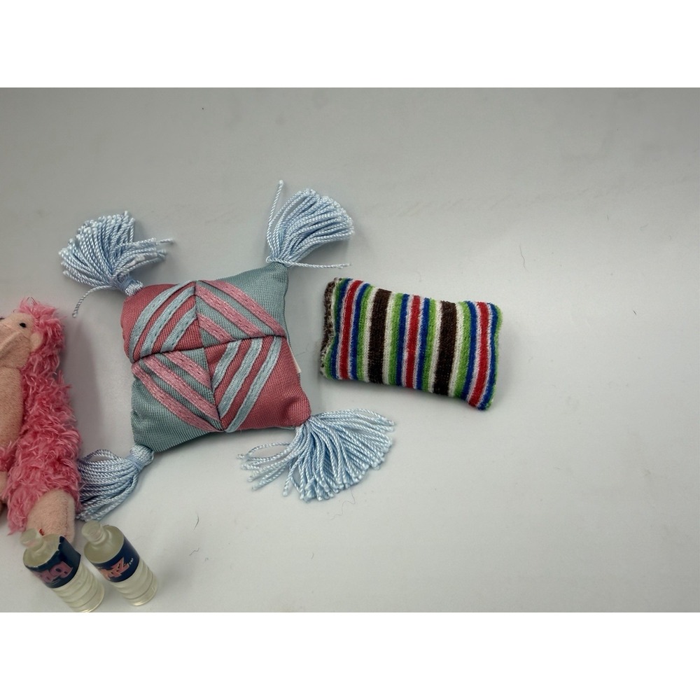 SLUMBER PARTY MEYGAN Pink Plush Monkey for Bratz Doll, Water Bottles, & Pillows - Picture 5 of 8
